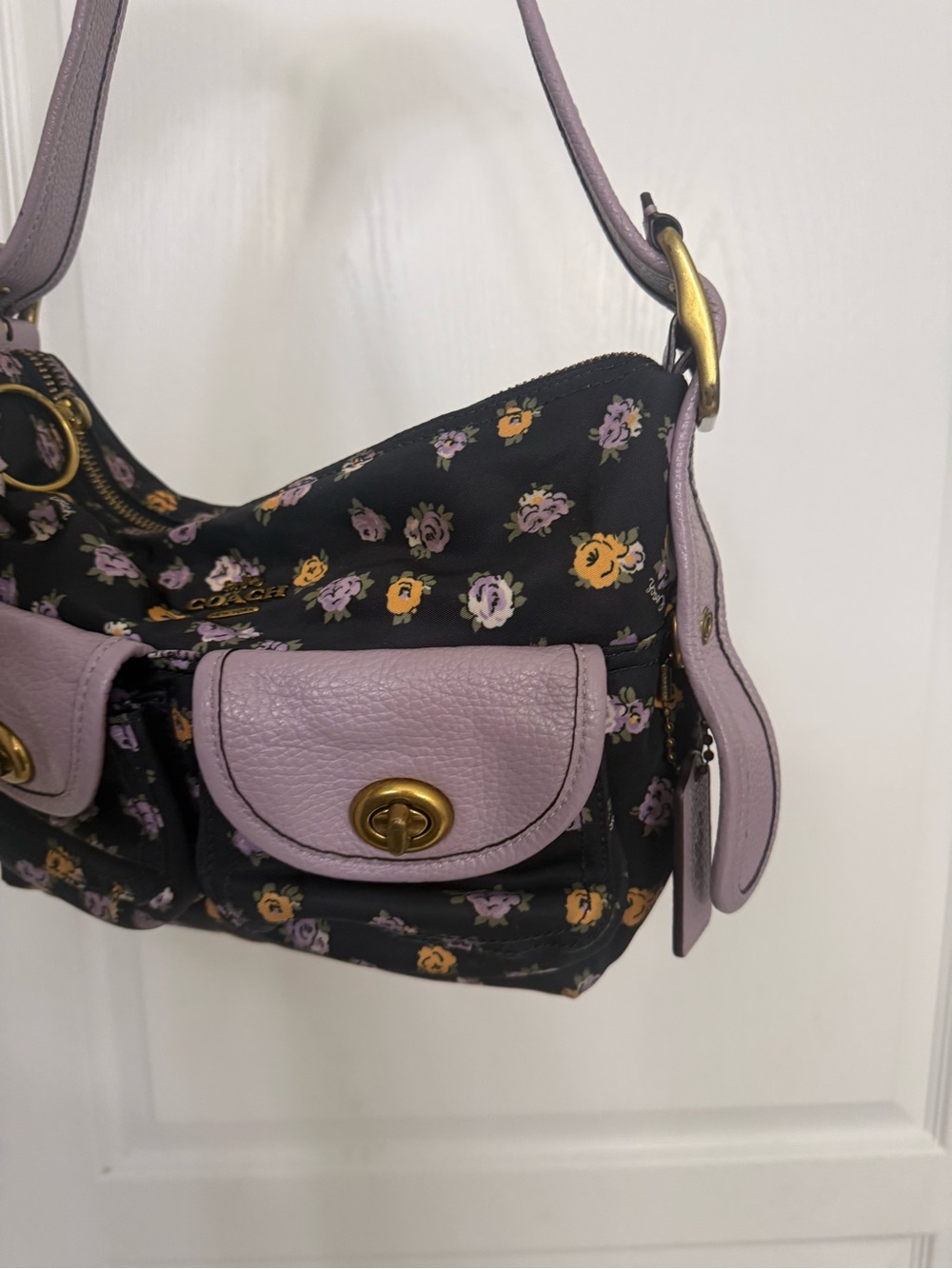 Vintage Coach Shoulder Bag Black Nylon Rose Print Lavender Leather No.A2022 596 - Picture 3 of 7
